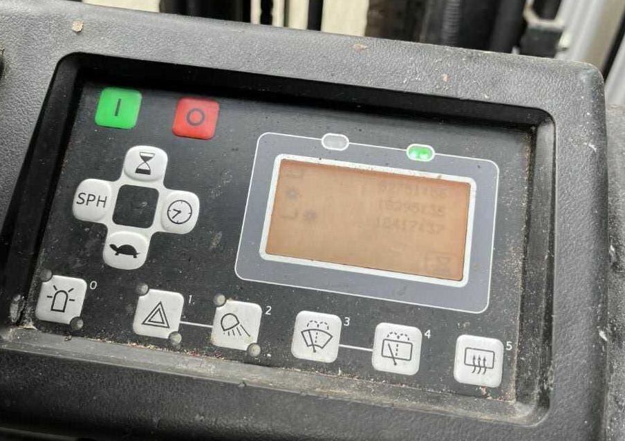 Leasing de Toyota 8FBE18T Toyota 8FBE18T: foto 6 Leasing de Toyota 8FBE18T Toyota 8FBE18T: foto 6