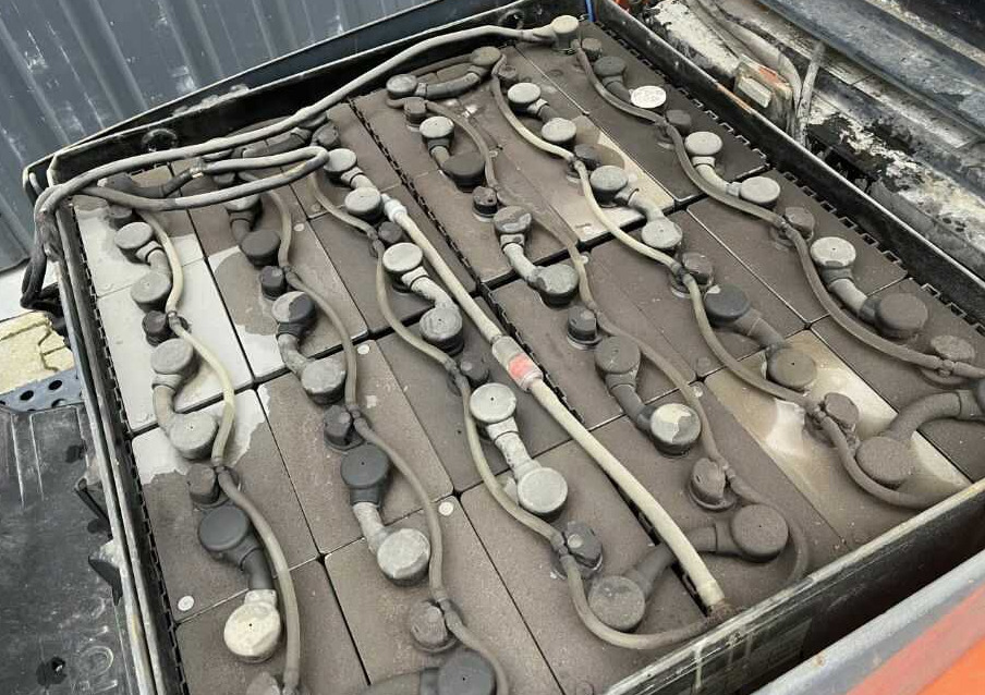 Toyota 8FBET18 - Empilhadeira elétrica: foto 5 Toyota 8FBET18 - Empilhadeira elétrica: foto 5