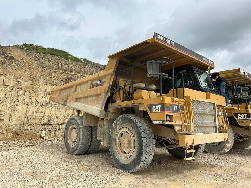 Caterpillar 771D - Dumper: foto 1 Caterpillar 771D - Dumper: foto 1