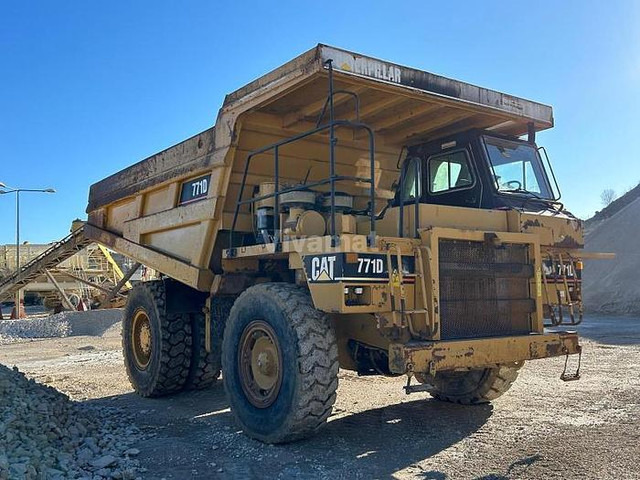 Caterpillar - Dumper: foto 1 Caterpillar - Dumper: foto 1