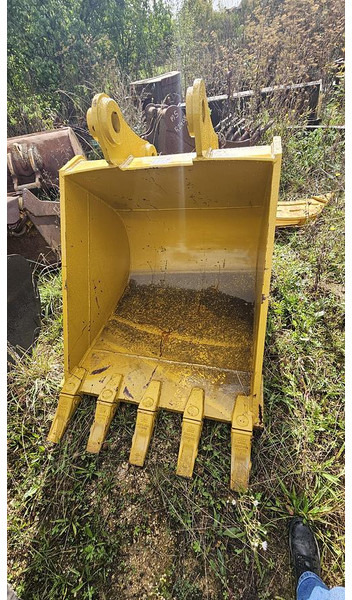 Komatsu PC200 - Balde: foto 2 Komatsu PC200 - Balde: foto 2