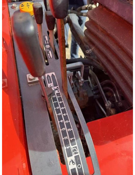 Kubota MK5000 - Trator: foto 2 Kubota MK5000 - Trator: foto 2