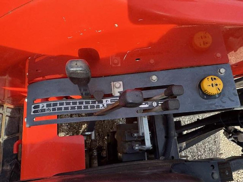 Kubota MK5000 - Trator: foto 4 Kubota MK5000 - Trator: foto 4