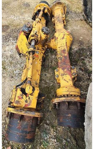 Liebherr 922 - Eixo e peças: foto 1 Liebherr 922 - Eixo e peças: foto 1