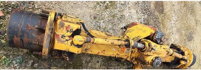 Liebherr 922 - Eixo e peças: foto 3 Liebherr 922 - Eixo e peças: foto 3