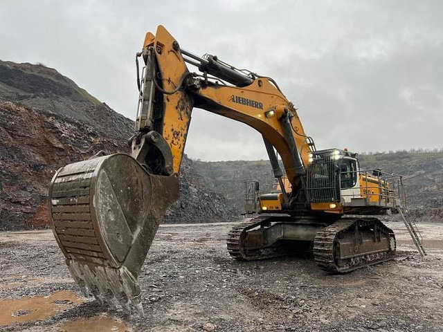 Liebherr R 980 SME HD - Escavadeira: foto 2 Liebherr R 980 SME HD - Escavadeira: foto 2