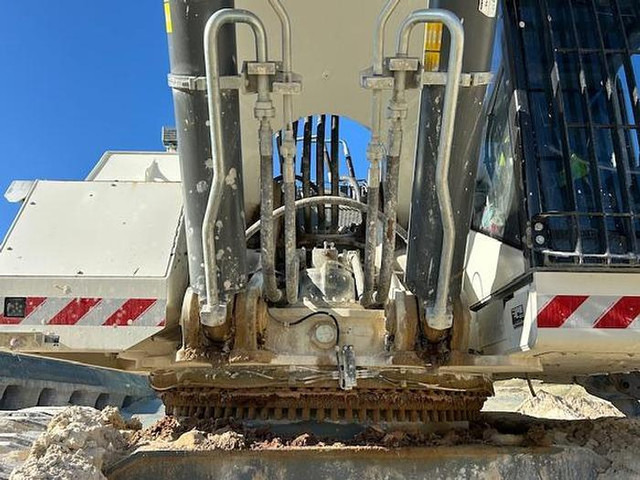 Liebherr R9100 - Escavadeira: foto 4 Liebherr R9100 - Escavadeira: foto 4
