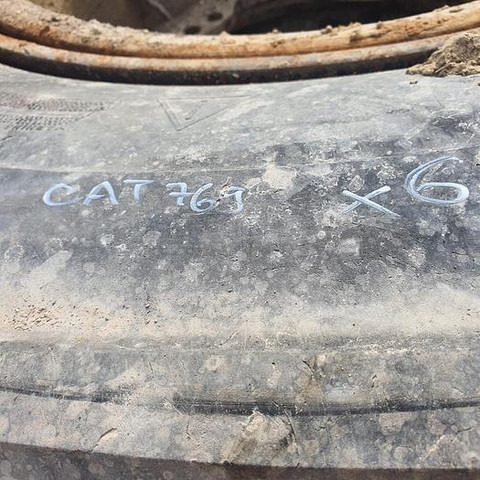 Michelin 18.00R33 - Jantes e pneus: foto 5 Michelin 18.00R33 - Jantes e pneus: foto 5