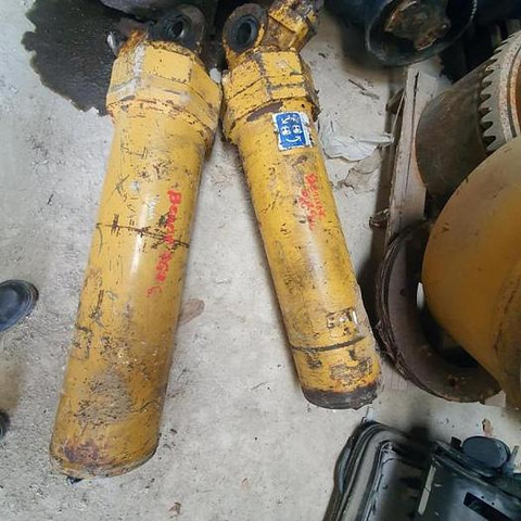 Caterpillar HG/08 VERRIN BENNE 769C 769D 771C 771D - - Peça de reposição: foto 1 Caterpillar HG/08 VERRIN BENNE 769C 769D 771C 771D - - Peça de reposição: foto 1