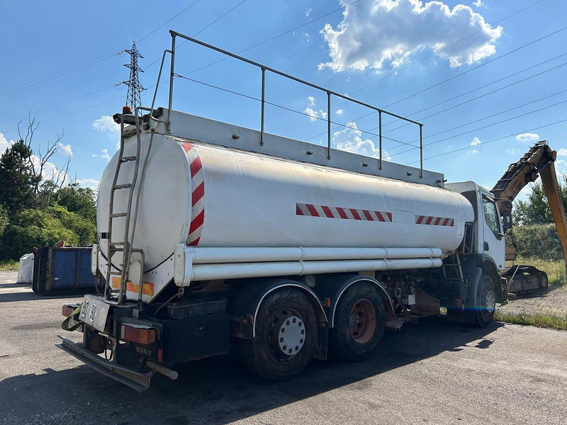 Renault 320 - Caminhão tanque: foto 4 Renault 320 - Caminhão tanque: foto 4