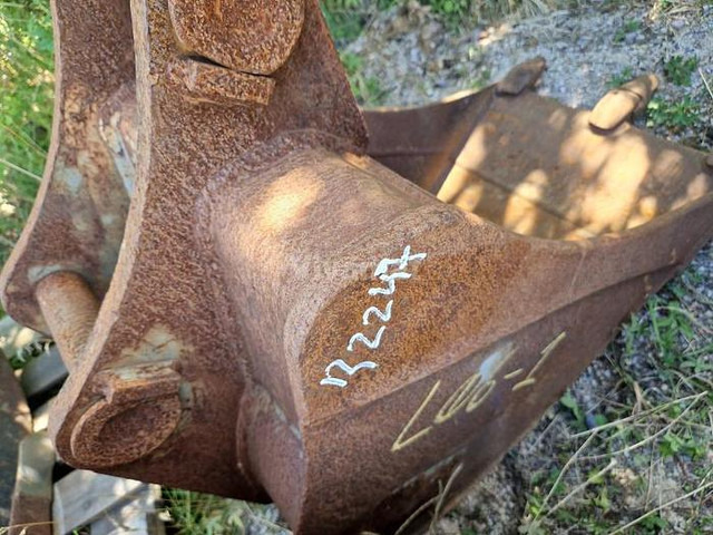 Volvo S45 - Balde: foto 4 Volvo S45 - Balde: foto 4