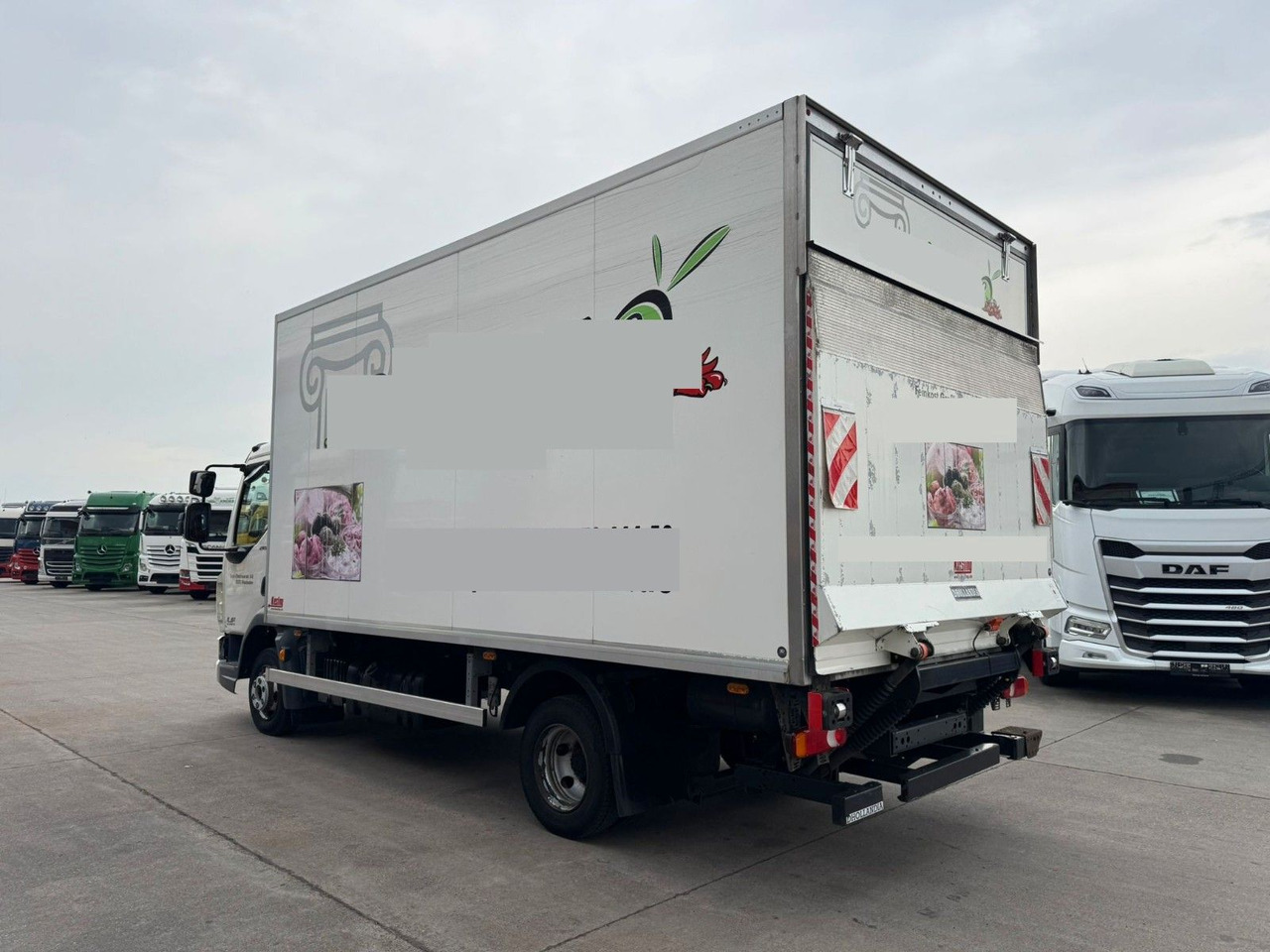 DAF LF 210 * THERMO-KING * TIEFKÜHL * LBW 1,5 TON * - Carrinha frigorífica: foto 4 DAF LF 210 * THERMO-KING * TIEFKÜHL * LBW 1,5 TON * - Carrinha frigorífica: foto 4