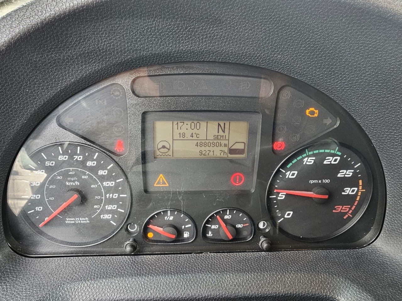 Camião furgão Iveco EURO-CARGO 120E25 * SCHLAFKABINE * BÄR 1,5 T *: foto 14