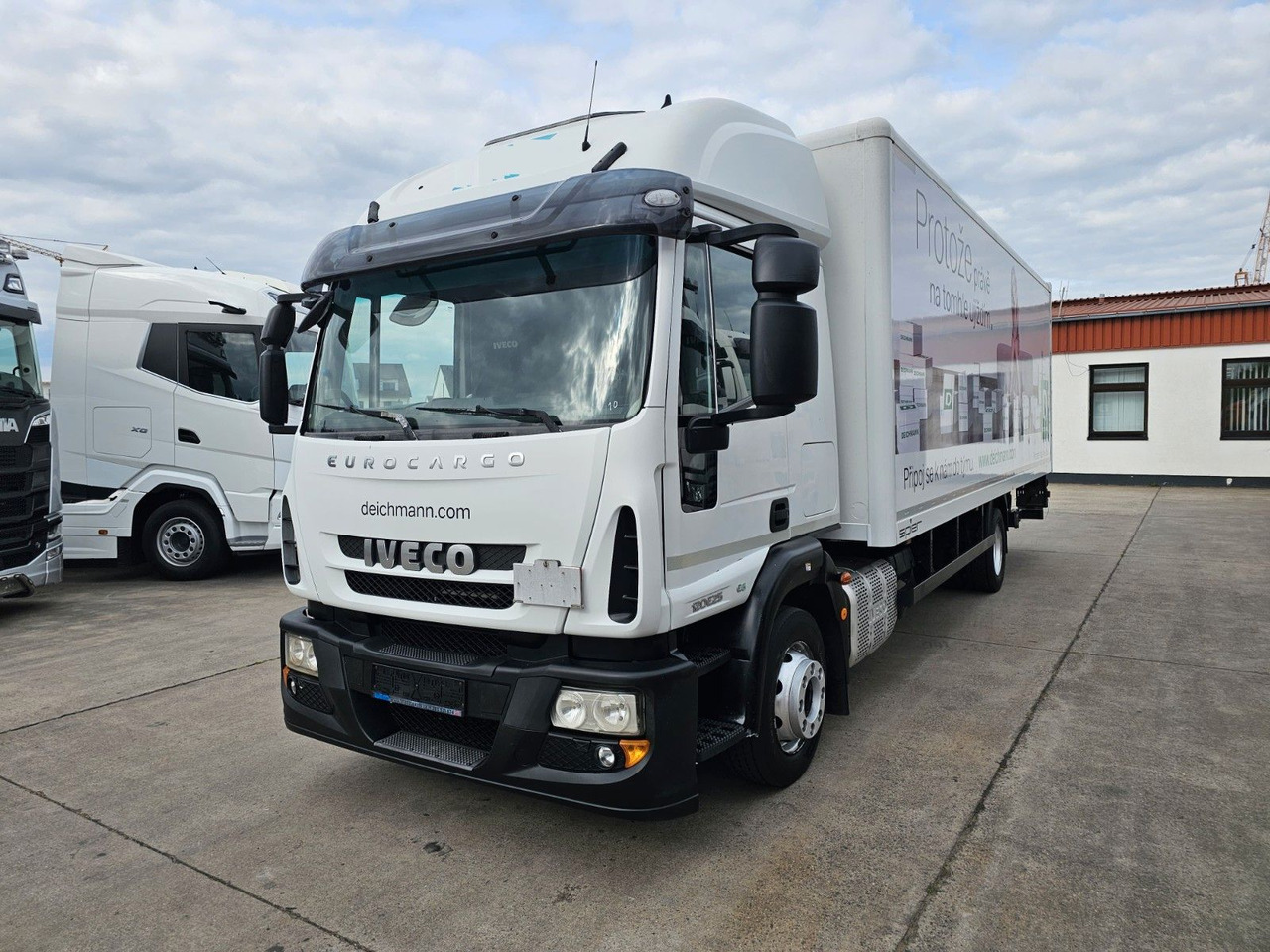 Iveco EURO-CARGO 120E25 * SCHLAFKABINE * BÄR 1,5 T * - Camião furgão: foto 1 Iveco EURO-CARGO 120E25 * SCHLAFKABINE * BÄR 1,5 T * - Camião furgão: foto 1
