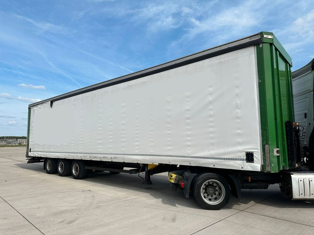 Kögel SN 24 * GETRÄNKE * HUBDACH * SAF-ACHSEN * - Semi-reboque de lona: foto 3 Kögel SN 24 * GETRÄNKE * HUBDACH * SAF-ACHSEN * - Semi-reboque de lona: foto 3