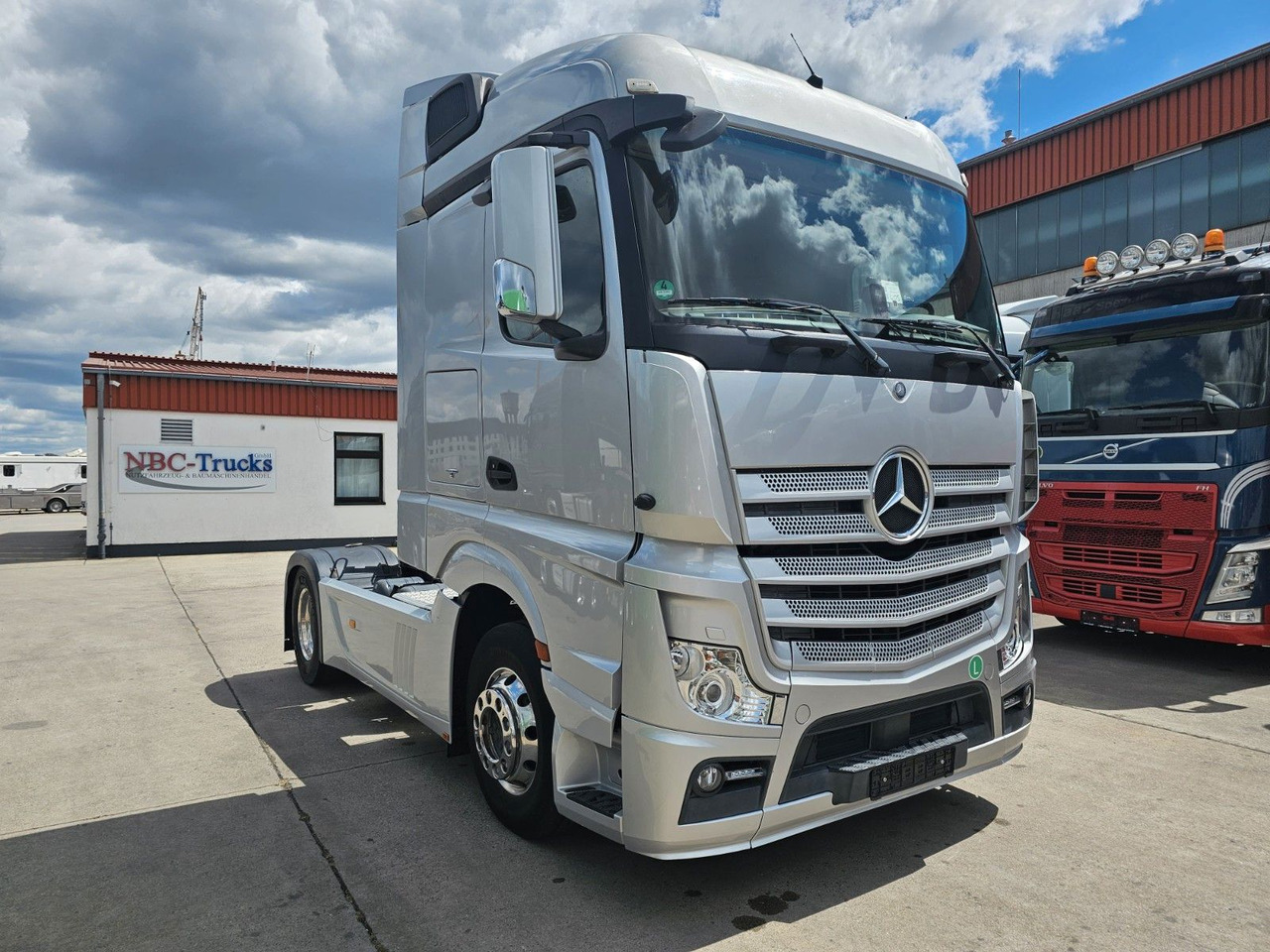 Mercedes-Benz ACTROS 1851 * 2X VORHANDEN * ACC * STANDH. *EUR5 - Tractor: foto 3 Mercedes-Benz ACTROS 1851 * 2X VORHANDEN * ACC * STANDH. *EUR5 - Tractor: foto 3