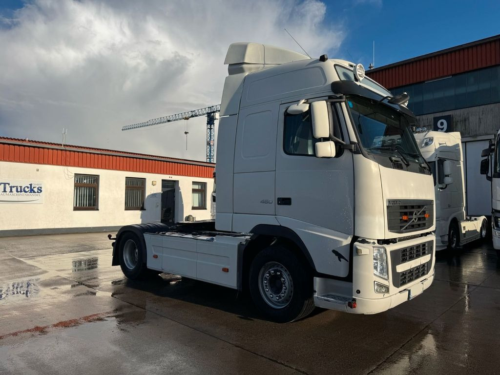 Volvo FH 460 * STANDKLIMA * GLOBETROTTER * 2 X TANK * - Tractor: foto 4 Volvo FH 460 * STANDKLIMA * GLOBETROTTER * 2 X TANK * - Tractor: foto 4