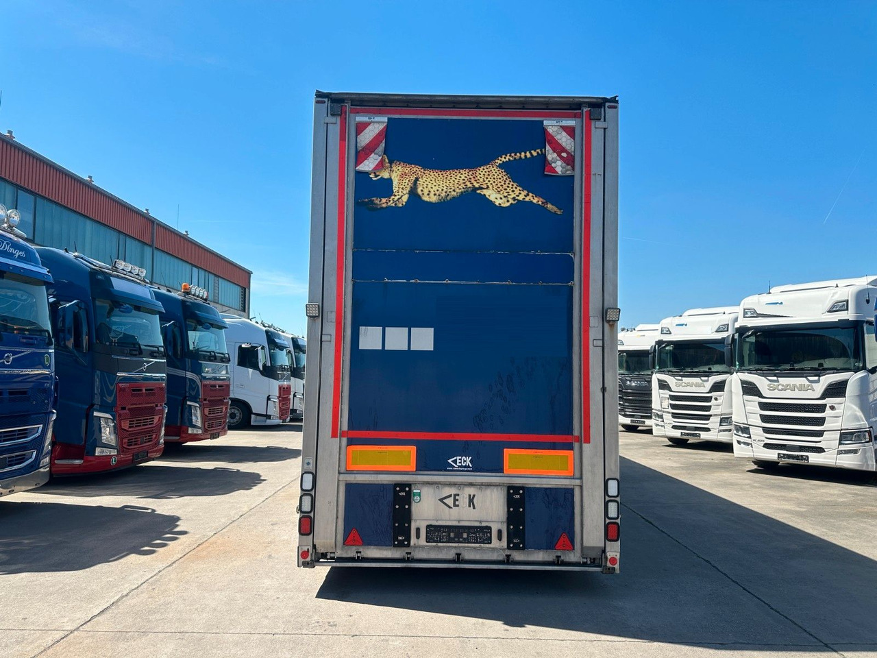 VAN ECK * DOUBLE-DECK * RENNSPORT * RACING * - Semi-reboque furgão: foto 5 VAN ECK * DOUBLE-DECK * RENNSPORT * RACING * - Semi-reboque furgão: foto 5