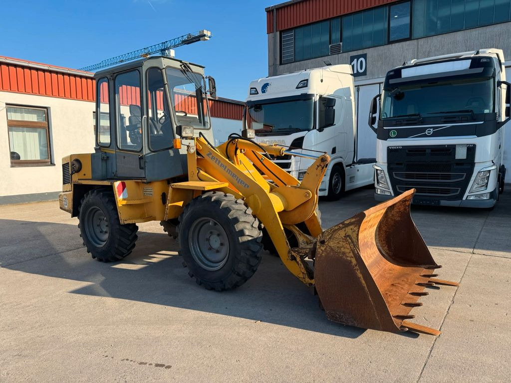 Zettelmeyer ZL 602 * 5.500 KG * DEUTZ MOTOR ÜBERHOLT TOP * - Pá carregadora de rodas: foto 5 Zettelmeyer ZL 602 * 5.500 KG * DEUTZ MOTOR ÜBERHOLT TOP * - Pá carregadora de rodas: foto 5