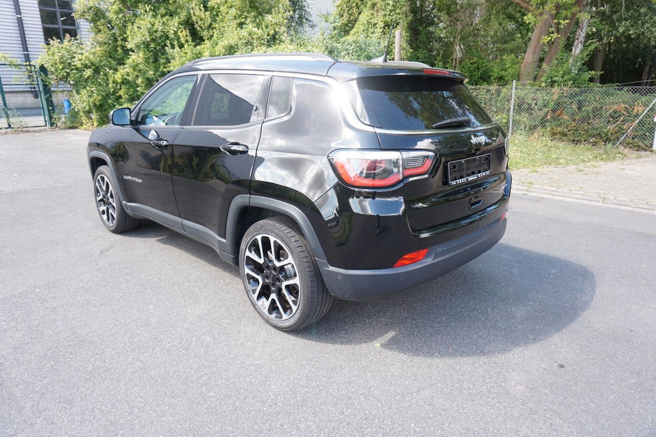 Jeep Compass 1.4 MultiAir 103kW Limited / Beats - SUV: foto 5 Jeep Compass 1.4 MultiAir 103kW Limited / Beats - SUV: foto 5