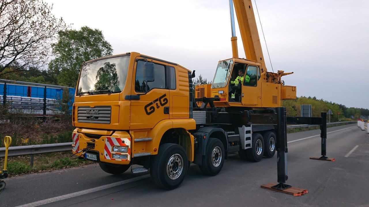 MAN Liebherr LTF 1030-1035-1040 Motor neu - Camião grua: foto 5 MAN Liebherr LTF 1030-1035-1040 Motor neu - Camião grua: foto 5