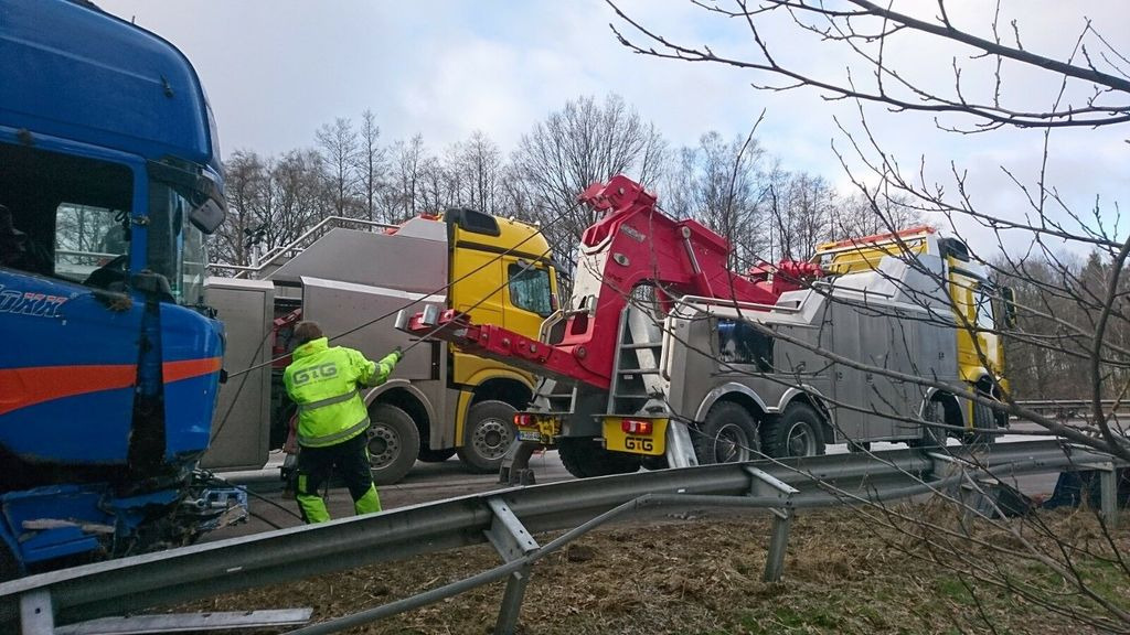 Mercedes-Benz Arocs 8x8 4153 G&G Wrecker Mercedes-Benz Arocs 8x8 4153 G&G Wrecker - Caminhão reboque: foto 5 Mercedes-Benz Arocs 8x8 4153 G&G Wrecker Mercedes-Benz Arocs 8x8 4153 G&G Wrecker - Caminhão reboque: foto 5