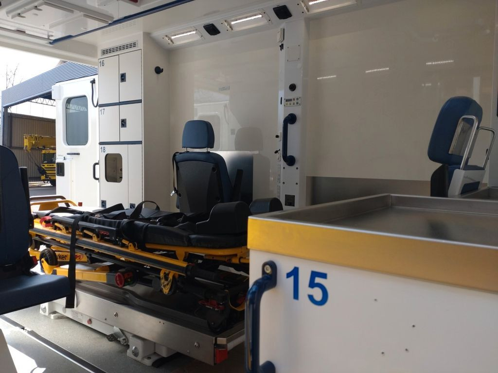 Ambulância Mercedes-Benz Sprinter 519   ATM 0km  Garantie: foto 13