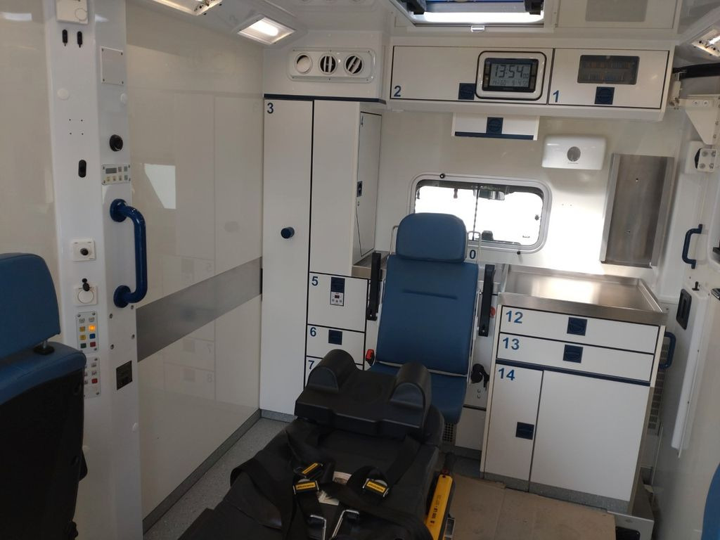 Ambulância Mercedes-Benz Sprinter 519   ATM 0km  Garantie: foto 10