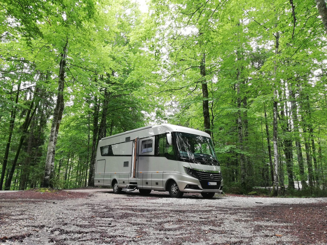 Niesmann + Bischoff Flair 880 BE - Autocaravana integral: foto 1 Niesmann + Bischoff Flair 880 BE - Autocaravana integral: foto 1