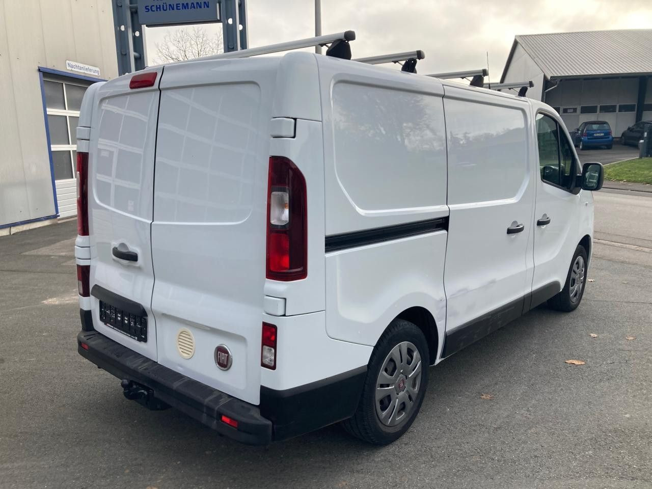 Fiat Talento SX 1.6 Ecojet (L1H1) Euro6 Klima AHK ZV Fiat Talento SX 1.6 Ecojet (L1H1) Euro6 Klima AHK ZV - Furgão compacto: foto 4 Fiat Talento SX 1.6 Ecojet (L1H1) Euro6 Klima AHK ZV Fiat Talento SX 1.6 Ecojet (L1H1) Euro6 Klima AHK ZV - Furgão compacto: foto 4