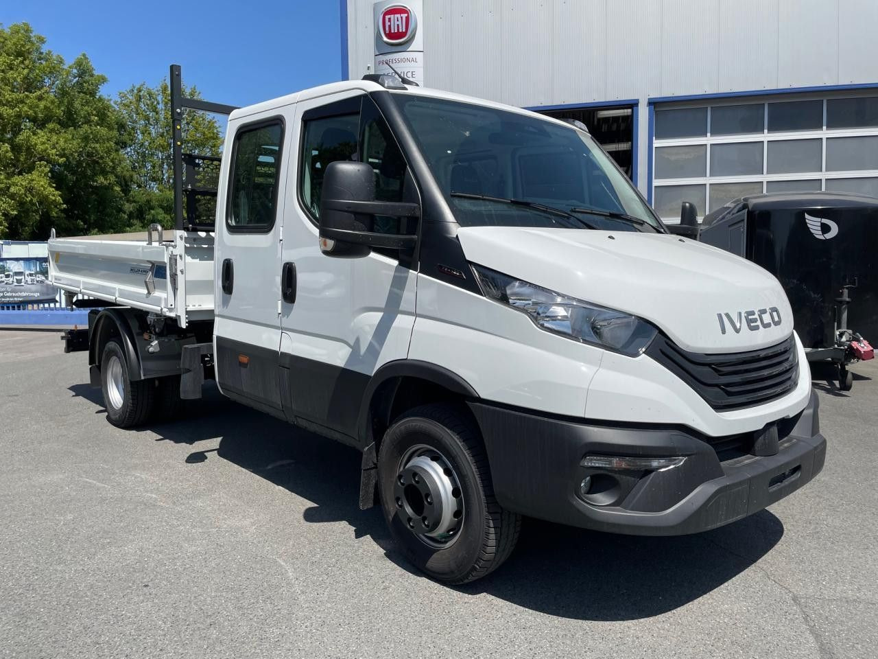 Iveco Daily 70C18H DK - Carrinha basculante: foto 2 Iveco Daily 70C18H DK - Carrinha basculante: foto 2