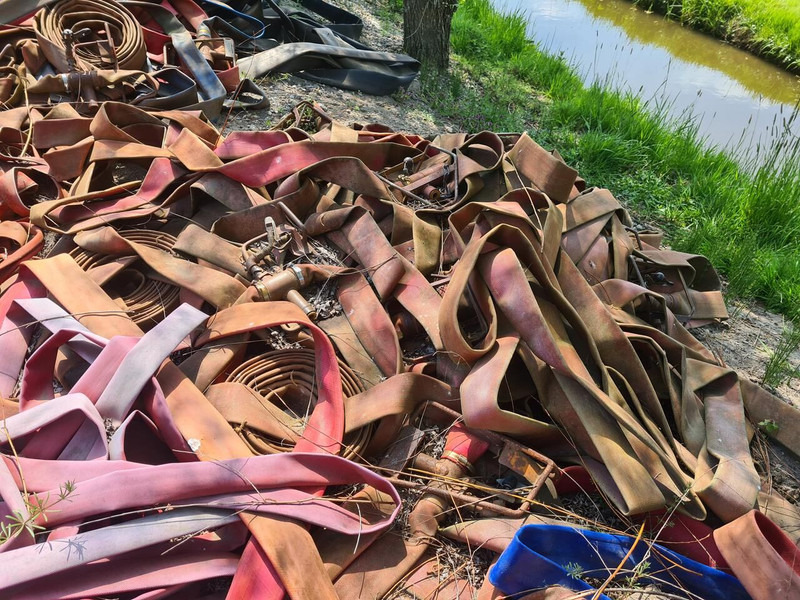 BEREGENINGSSLANG - Gebruikt - Carro de bombeiro: foto 3 BEREGENINGSSLANG - Gebruikt - Carro de bombeiro: foto 3