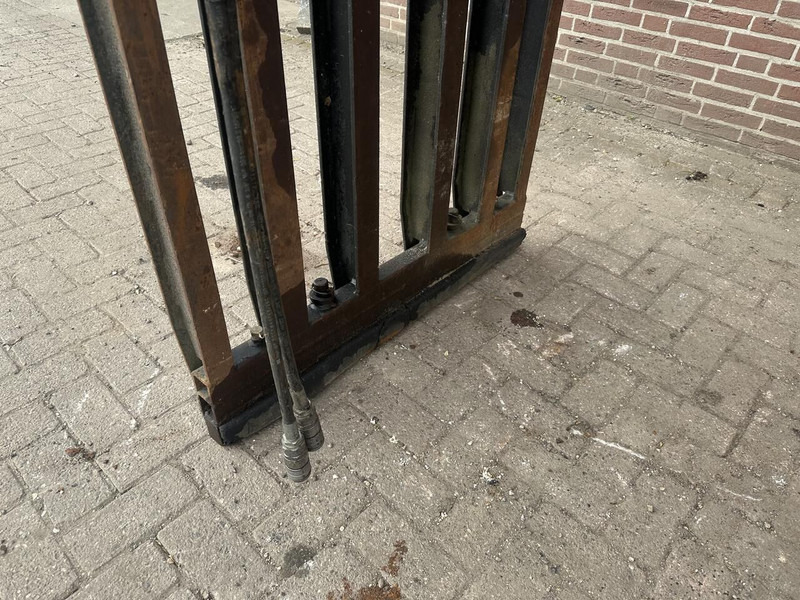 Kennis stenenklem - Gebruikt - Grampo: foto 5 Kennis stenenklem - Gebruikt - Grampo: foto 5