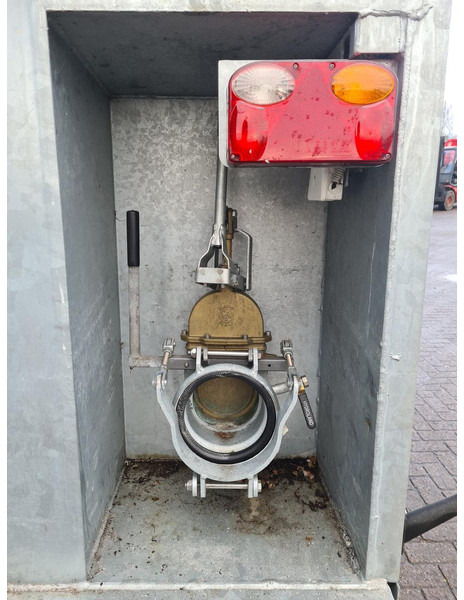 Mestcontainer - Nieuw - Distribuidor de fertilizantes: foto 5 Mestcontainer - Nieuw - Distribuidor de fertilizantes: foto 5