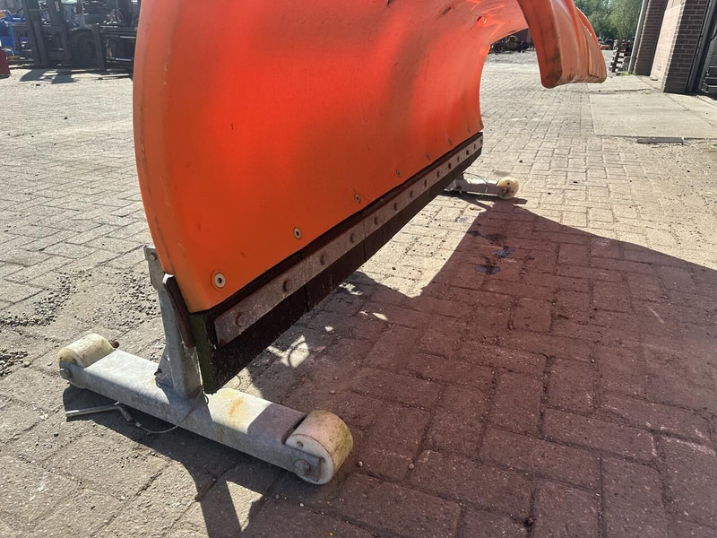 NIDO - Lâmina limpa-neves: foto 4 NIDO - Lâmina limpa-neves: foto 4