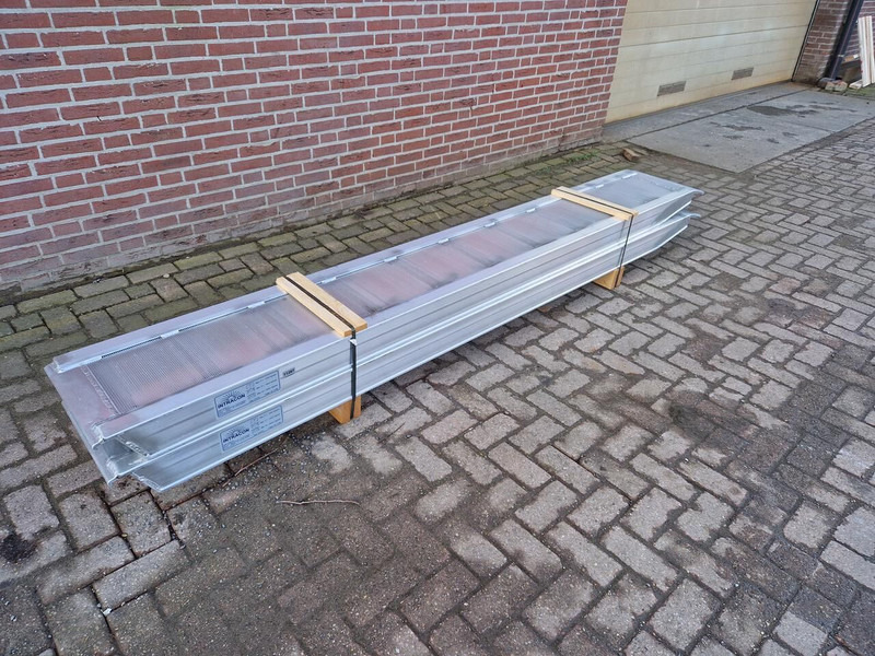 Onbekend - Automóvel: foto 2 Onbekend - Automóvel: foto 2