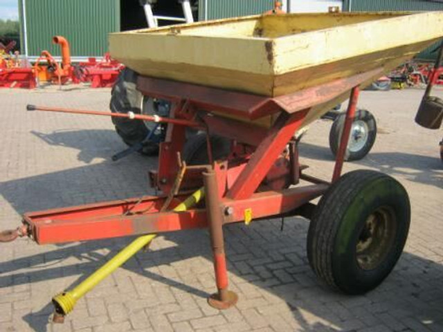 Onbekend - Distribuidor de fertilizantes: foto 1 Onbekend - Distribuidor de fertilizantes: foto 1