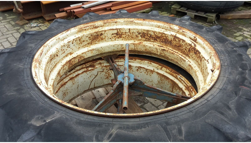 Pirelli - Jantes e pneus: foto 4 Pirelli - Jantes e pneus: foto 4