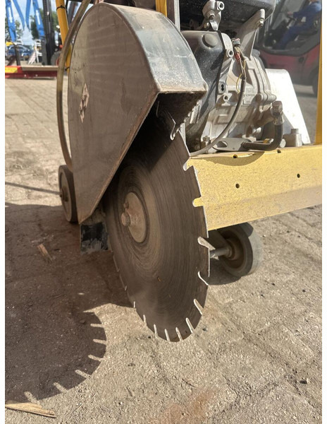 WACKER NEUSON BFS 1345 - Máquina de asfalto: foto 5 WACKER NEUSON BFS 1345 - Máquina de asfalto: foto 5