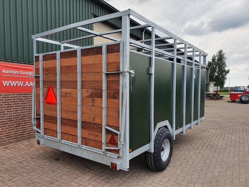 Veewagen voor 6 a 7 koeien - Reboque agrícola: foto 3 Veewagen voor 6 a 7 koeien - Reboque agrícola: foto 3