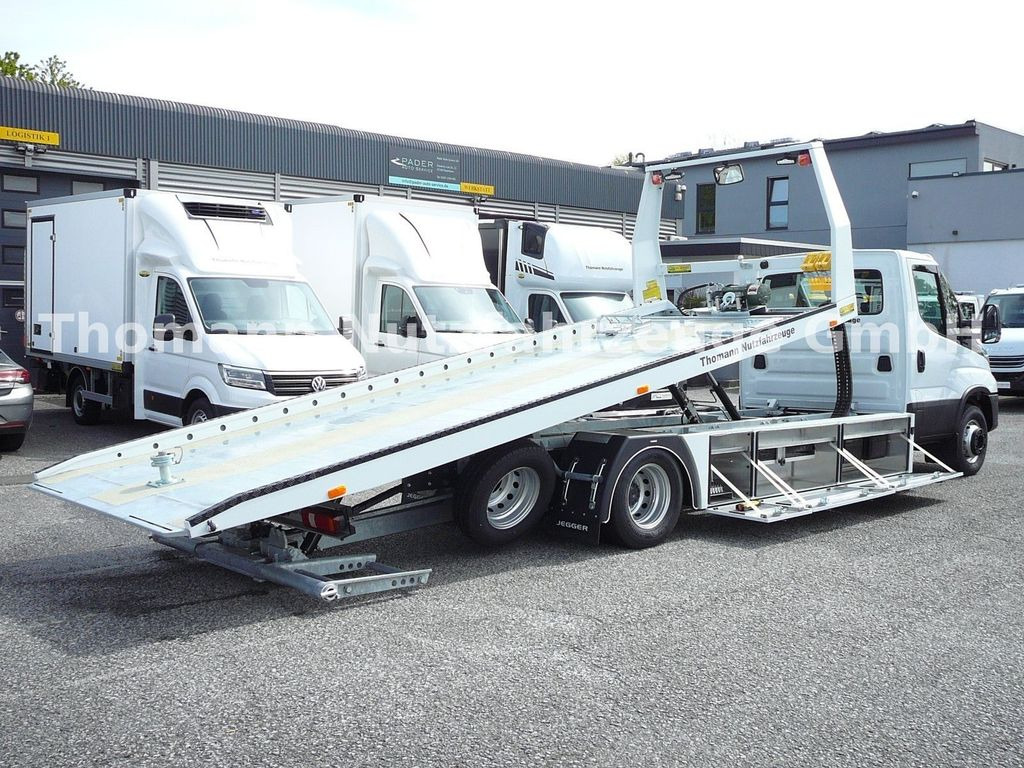 Iveco DAILY 72C18 Schiebeplateu Hubbrille Luftfed Navi - Caminhão reboque, Veículo comercial: foto 4 Iveco DAILY 72C18 Schiebeplateu Hubbrille Luftfed Navi - Caminhão reboque, Veículo comercial: foto 4