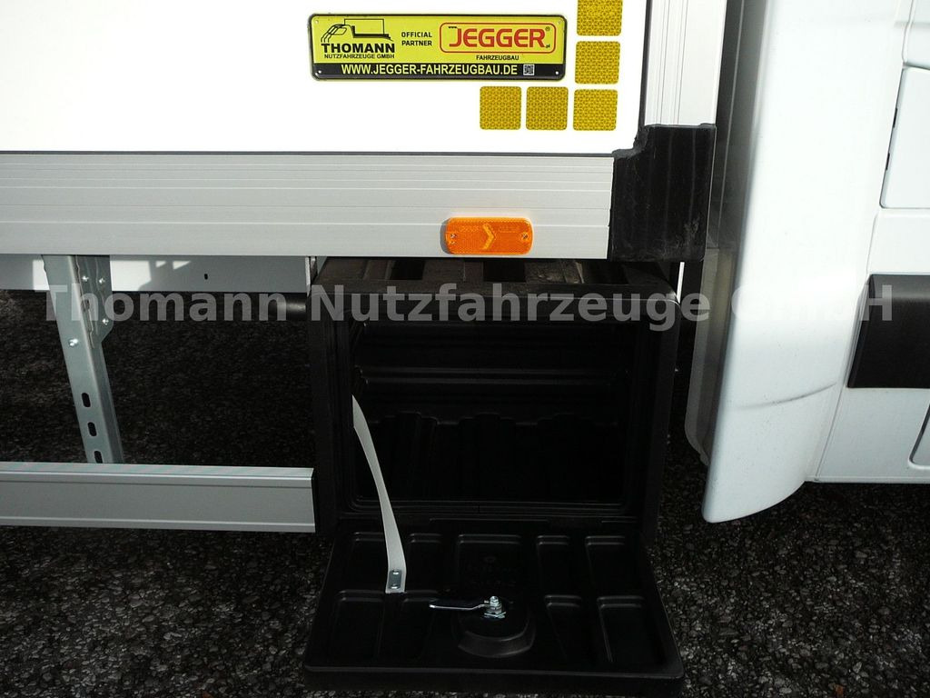 Carrinha de contentor novo Renault Master RED Koffer Türen  Premium Aktivsitz: foto 8