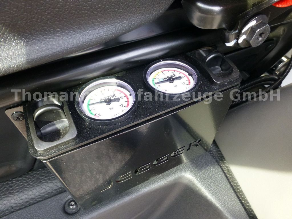 Carrinha frigorífica novo Renault Master by Trucks Kühlkoffer LBW Xarios 300 GH Renault Master by Trucks Kühlkoffer LBW Xarios 300 GH: foto 22 Carrinha frigorífica novo Renault Master by Trucks Kühlkoffer LBW Xarios 300 GH Renault Master by Trucks Kühlkoffer LBW Xarios 300 GH: foto 22