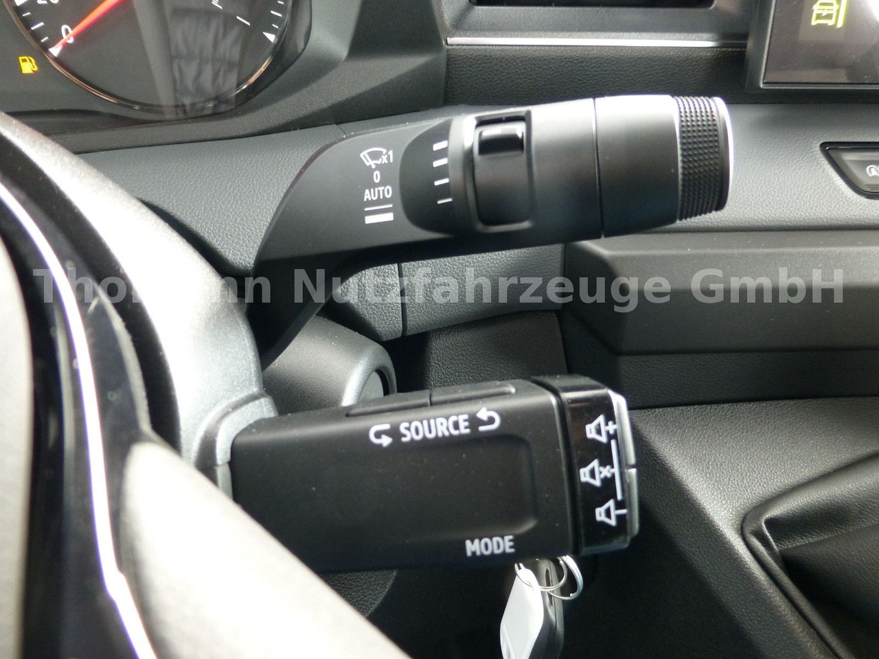 Caminhão reboque novo Renault NEW Master 2025 Autotransporter NAVI Luft Fed.: foto 24