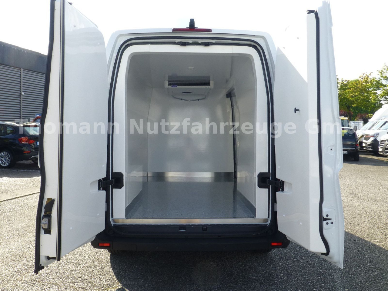 Carrinha frigorífica Renault NEW Master Kühlkastenwagen Xarios 300 GH: foto 11