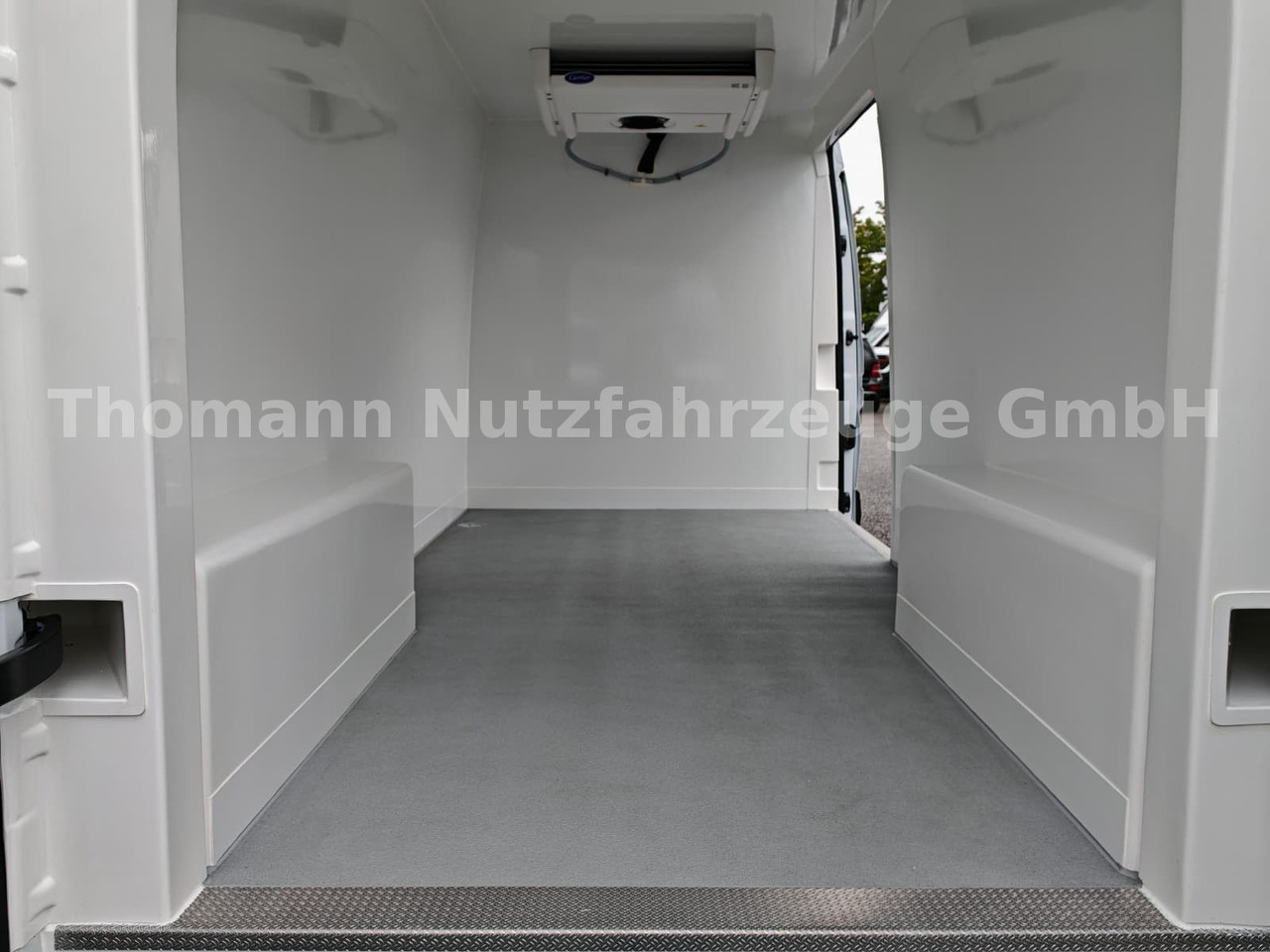 Carrinha frigorífica Renault NEW Master Kühlkastenwagen Xarios 300 GH: foto 8