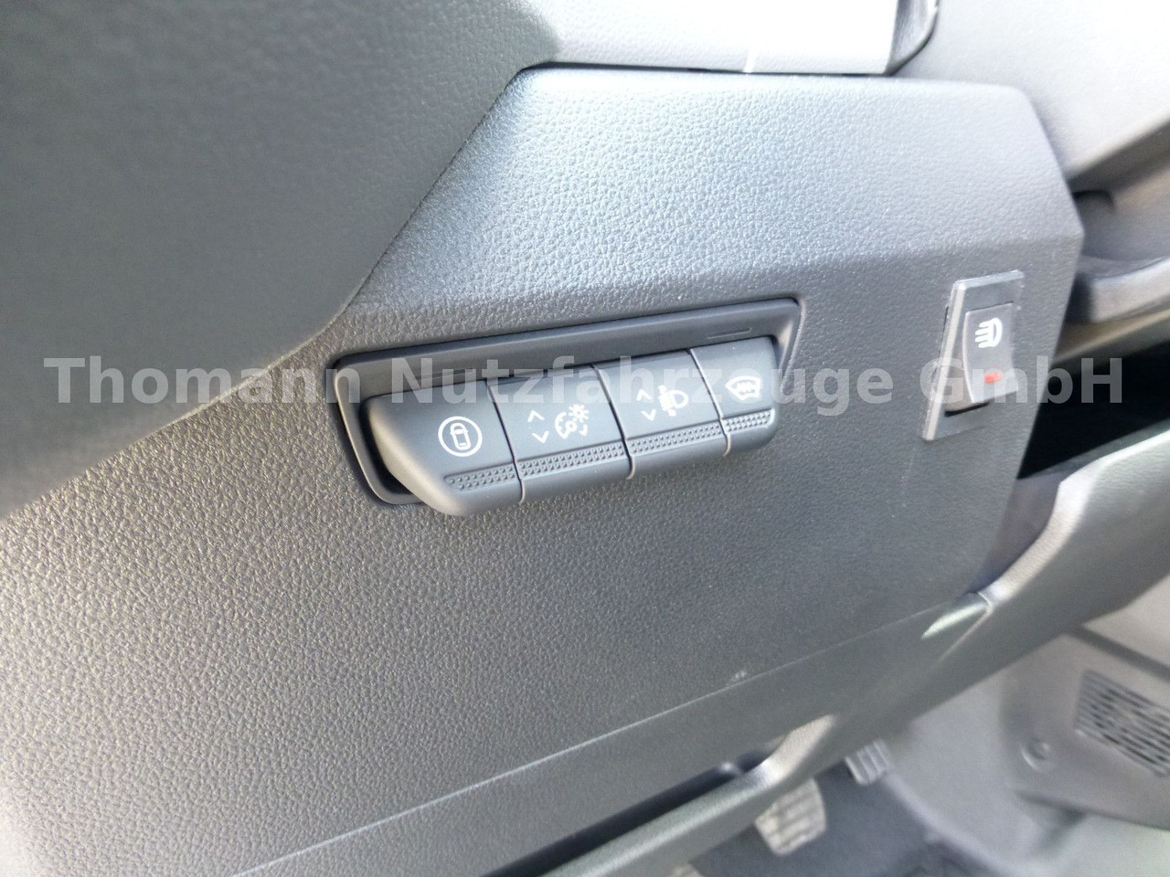 Carrinha frigorífica Renault NEW Master Kühlkastenwagen Xarios 300 GH: foto 33