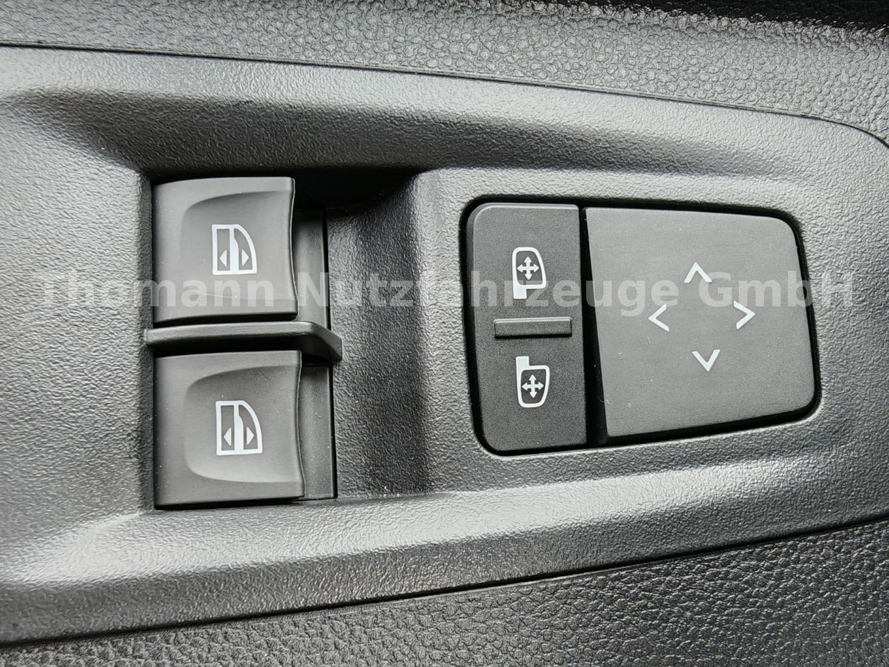 Carrinha frigorífica Renault NEW Master Kühlkastenwagen Xarios 300 GH: foto 19