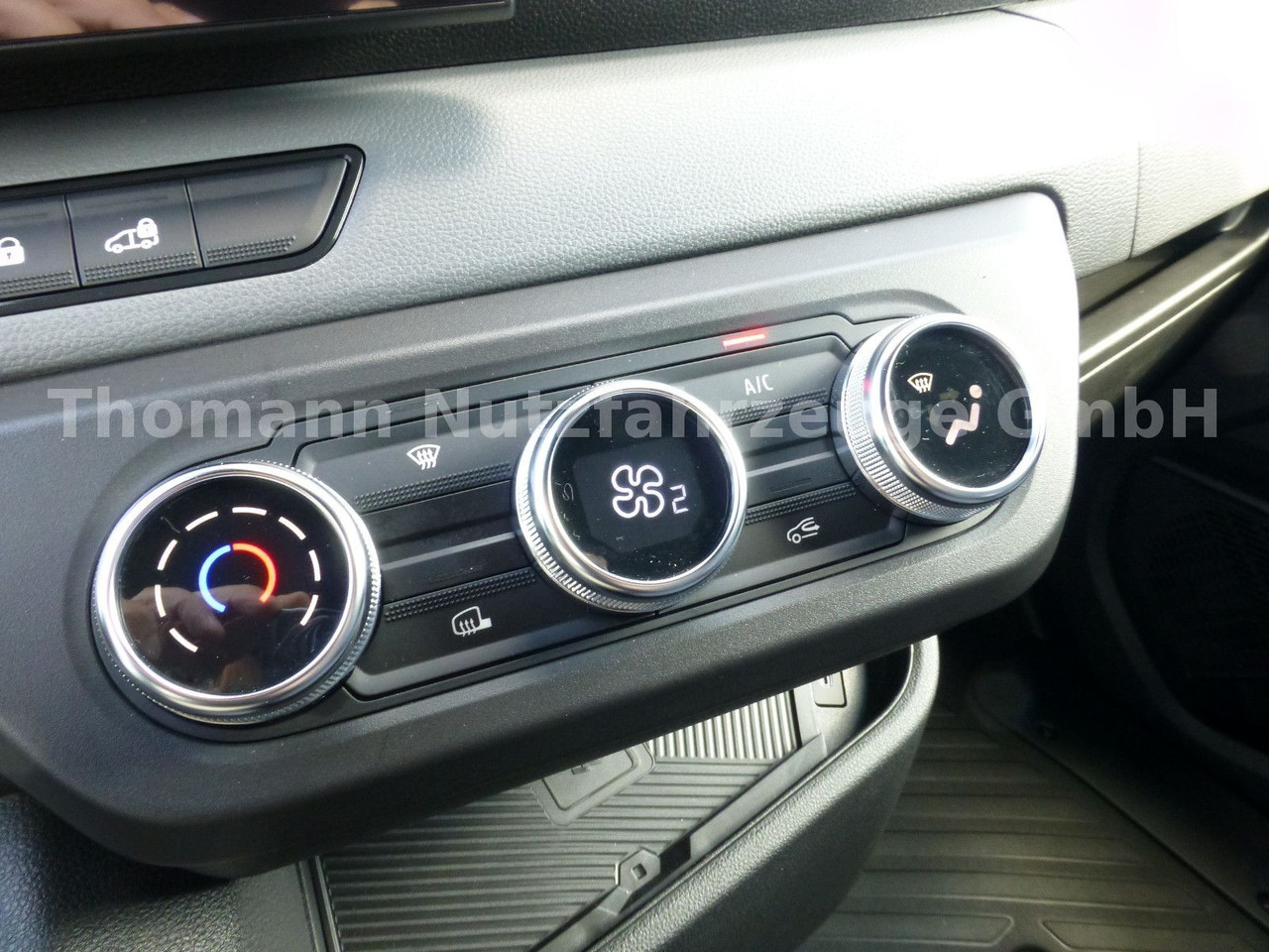 Carrinha frigorífica Renault NEW Master Kühlkastenwagen Xarios 300 GH: foto 21