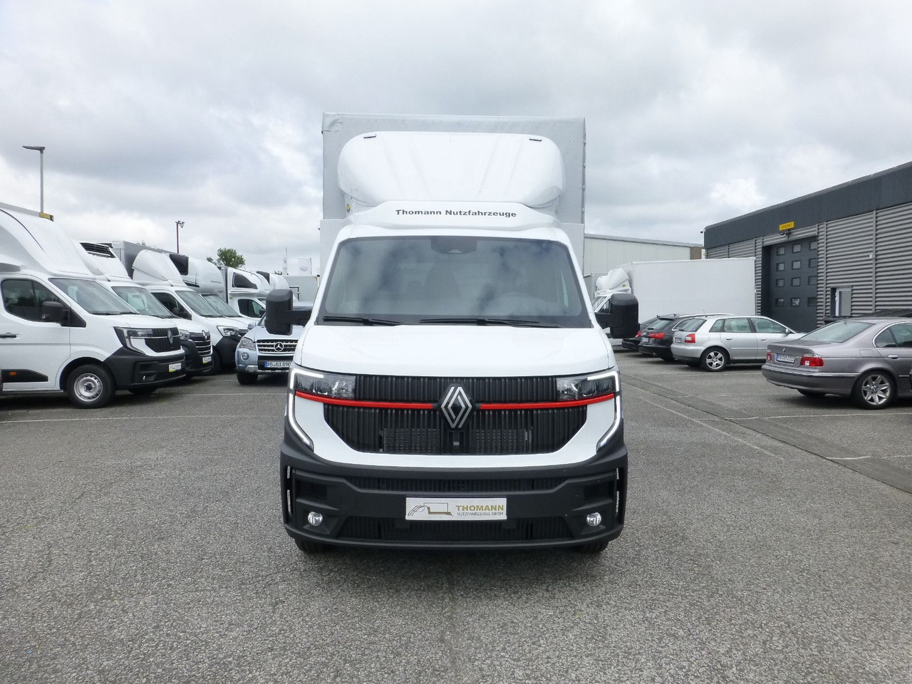 Renault NEW Master Pritsche Plane BÄR Ladebordwand - Carrinha de lona: foto 4 Renault NEW Master Pritsche Plane BÄR Ladebordwand - Carrinha de lona: foto 4